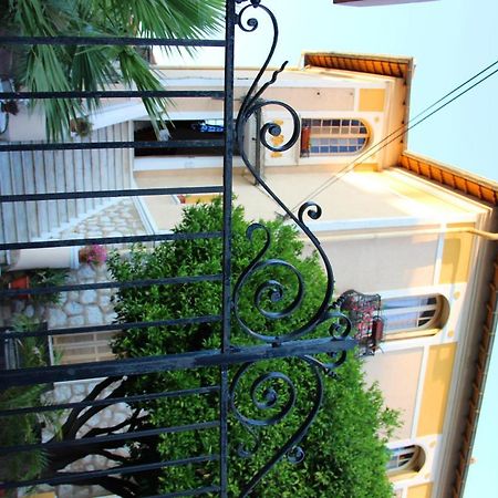 Villa Mon Reve Apartements Nice Exterior photo